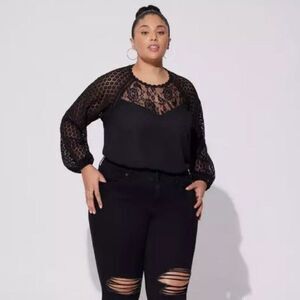 Torrid Georgette Lace Mix Sleeve Top in Black Size 2